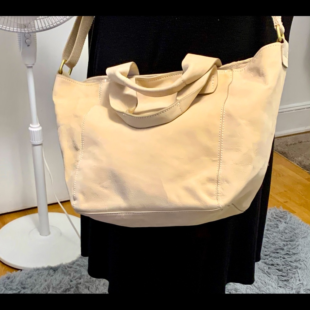 GAP Tote